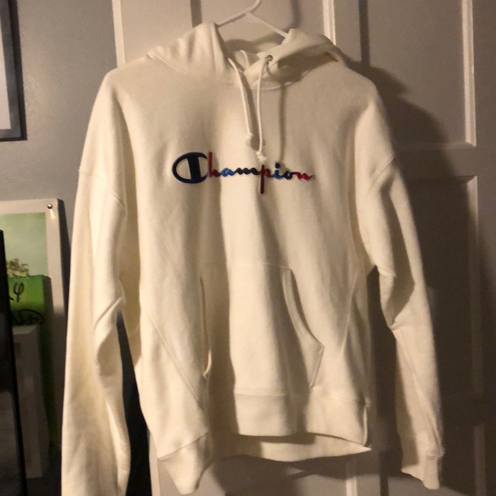 White Champion sweatshirt, never been worn!